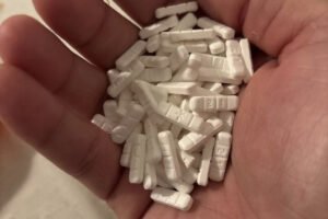 2MG ALPRAZOLAM XANAX SCRIPT (Y21)